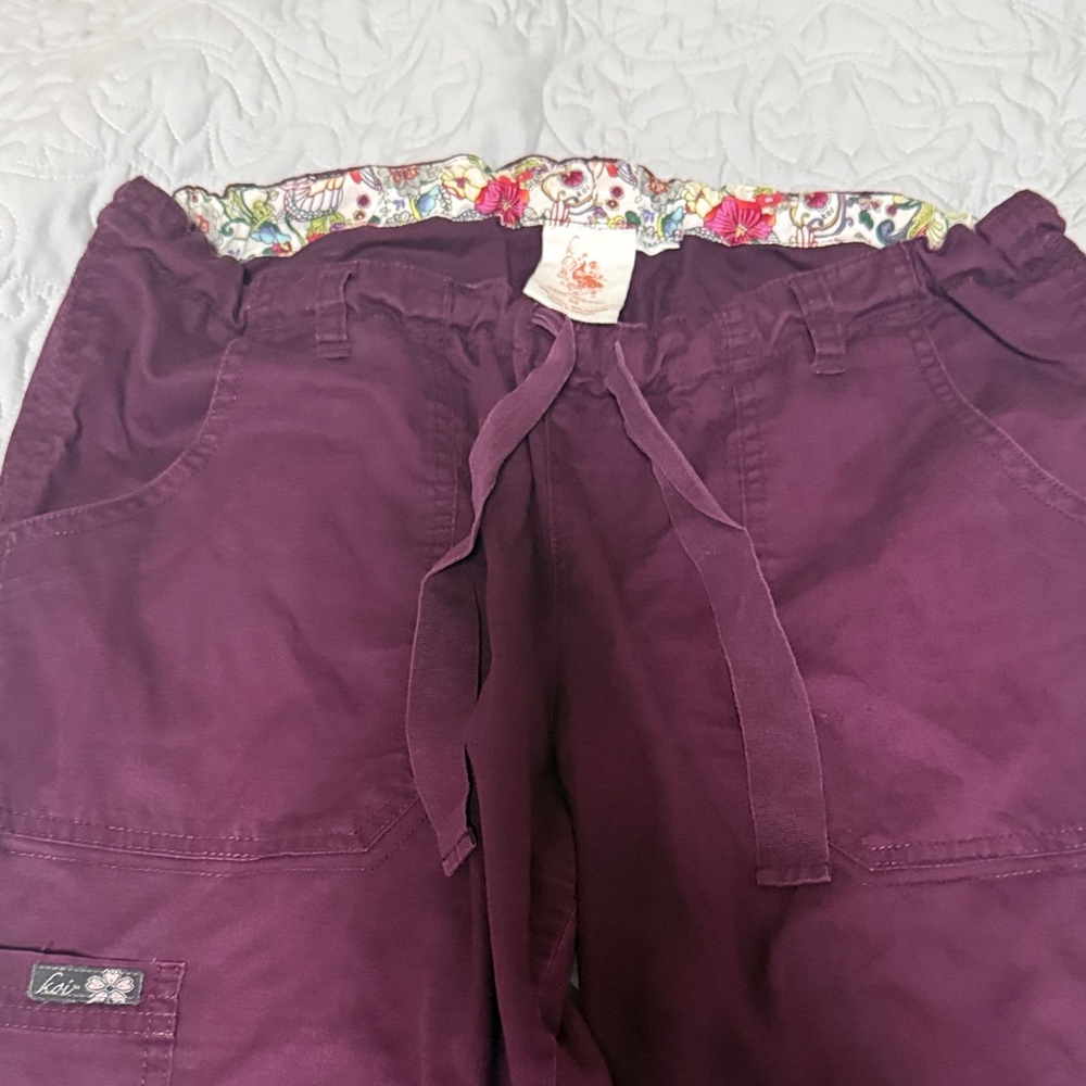 koi Plum Scrub Pants with Floral Waistband